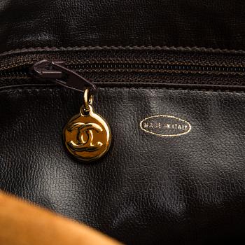 Chanel, "CC Messenger", väska.