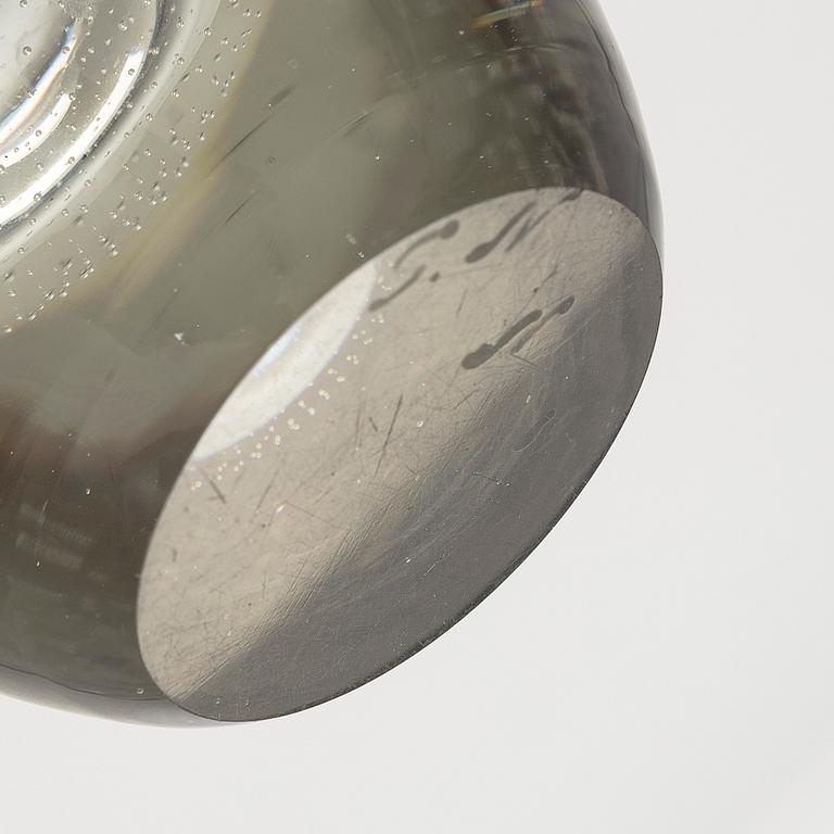 Gunnel Nyman, Glass vase, signed with an acid pen G. Nyman Notsjö 194...