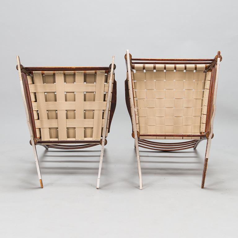 Two Shaker style rocking chairs, early 20th century.