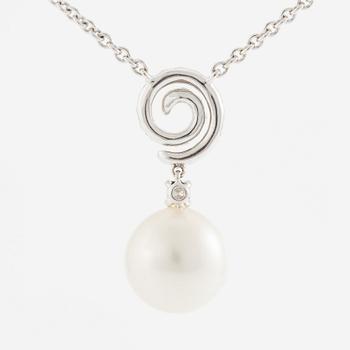 Necklace, 18K white gold with a pearl and brilliant-cut diamonds.