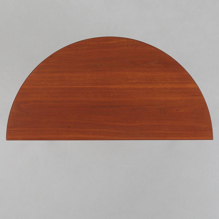 HANS J WEGNER, a model "2081" table for Fritz Hansen, Denmark 1969.