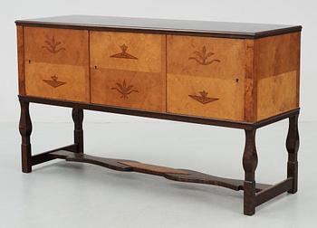 SIDEBOARD, Carl malmsten,"Haga", Nordiska Kompaniet ca 1928.