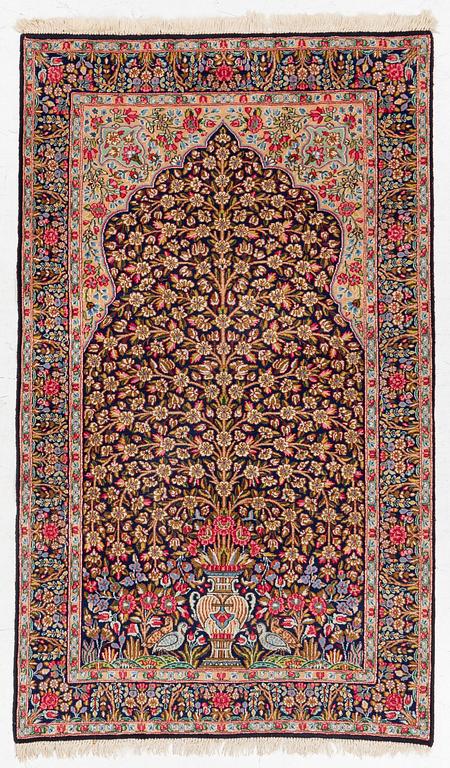 Carpet, Kirman, approx. 210 x 125 cm.