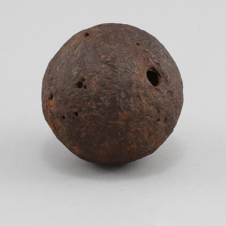 KANONKULA, troligen 1600-tal.