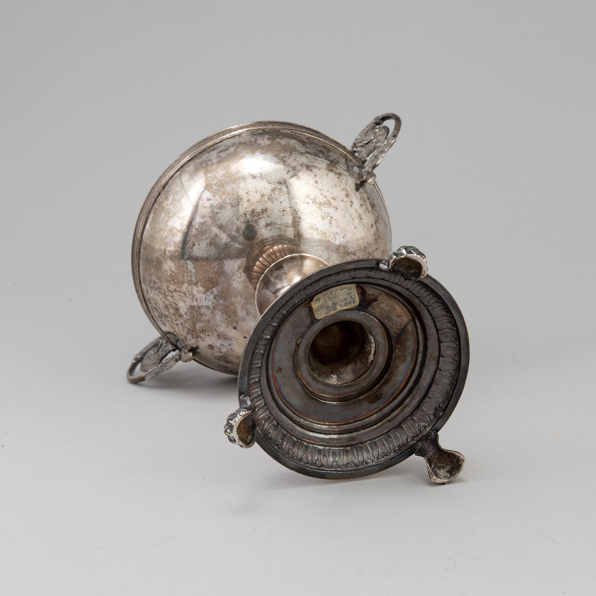 SOCKERSKÅL, silver, Carl Petter Lampa, Stockholm 1824. Vikt ca 780 gram.