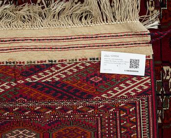 MATTA, old/semiantik, Tekke-Bochara, ca 233 (+8cm kelimavslut/kortsida) x 172 cm.