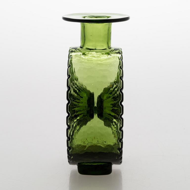 Helena Tynell, Sun bottle for Riihimäen Lasi Oy. In production 1964-1974.