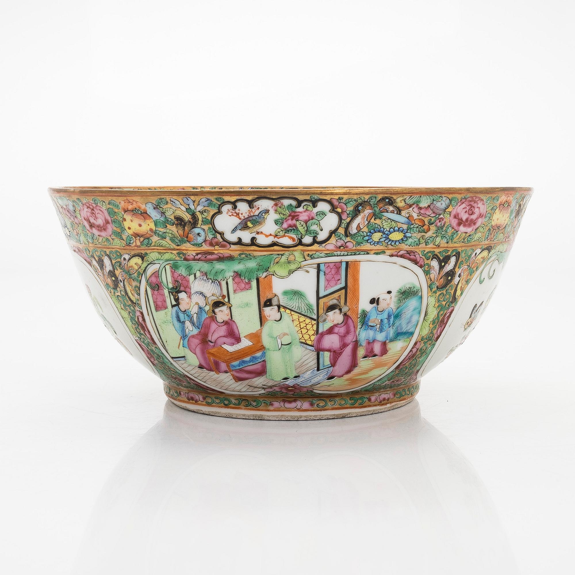 Boolimalja, posliinia. Kanton, Qing-dynastia, 1800-luku.