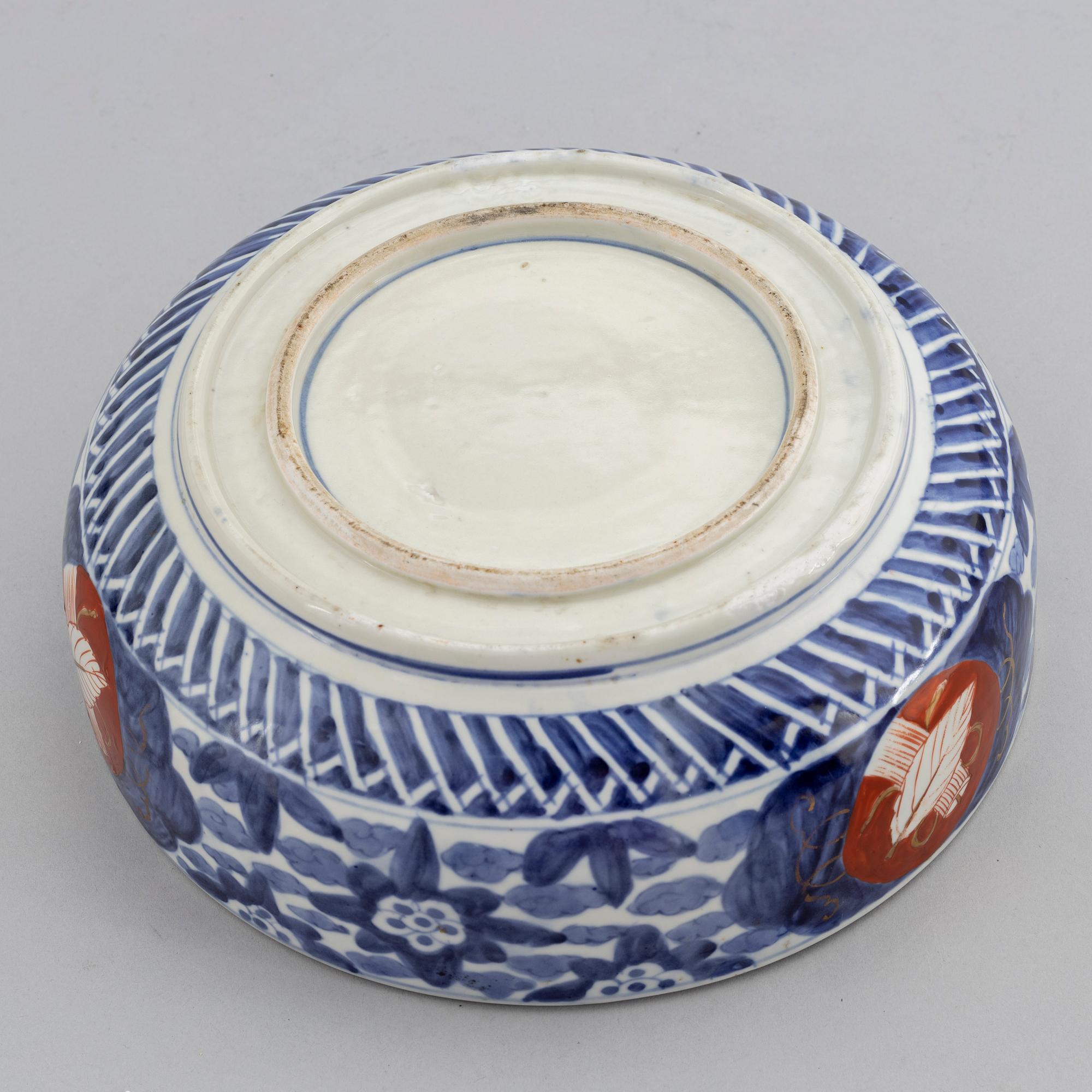 Skål, porslin, Japan, Meiji (1868-1912), omkring år 1900.