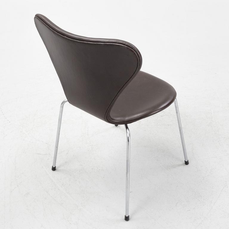 Arne Jacobsen, stolar, 6 st, "Sjuan". Fritz Hansen, Danmark.