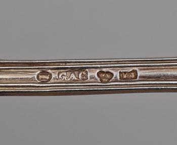 PARTI BESTICK, silver, flertal tillverkare, mest Sverige, 1800-1900-tal. Tot vikt ca 750 gram.