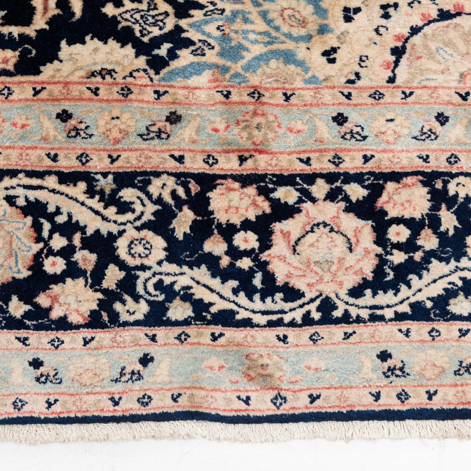 Carpet, Keshan, approx. 325 x 238 cm.