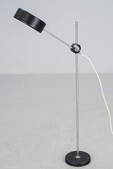 GOLVLAMPA, modell 591 Simris/Olympia, kallad "Stekpannan", Anders Pehrson, Ateljé Lyktan, Åhus.