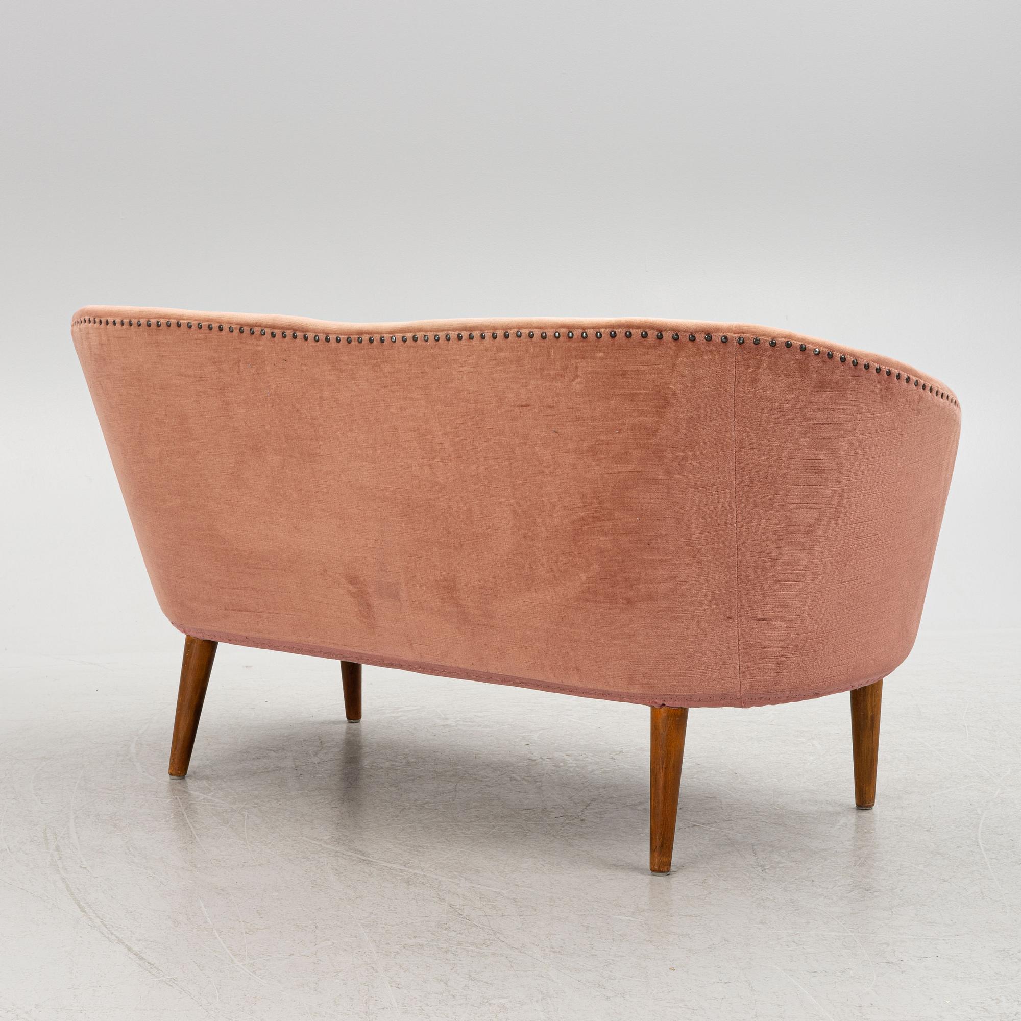 Soffa, 1900-talets mitt.