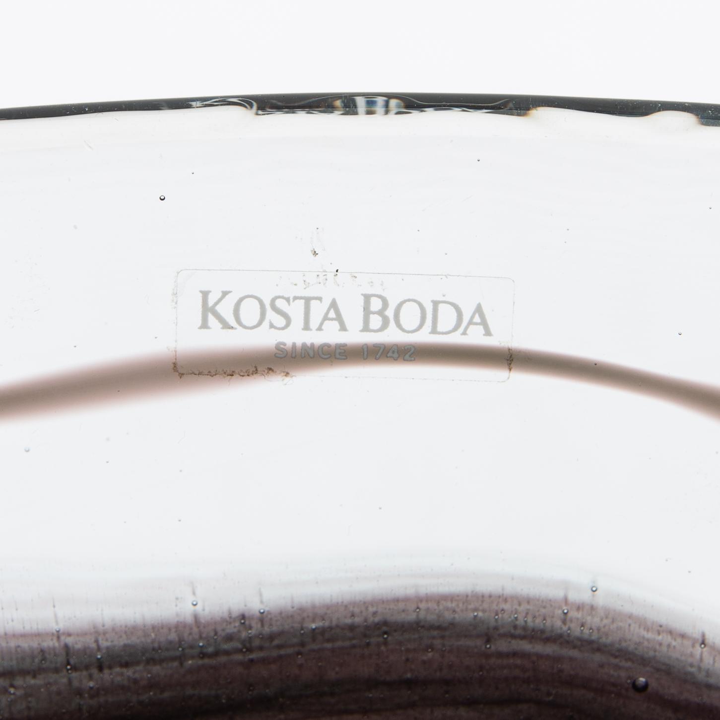 Anna Ehrner bowl "Contrast" Kosta Boda glass.