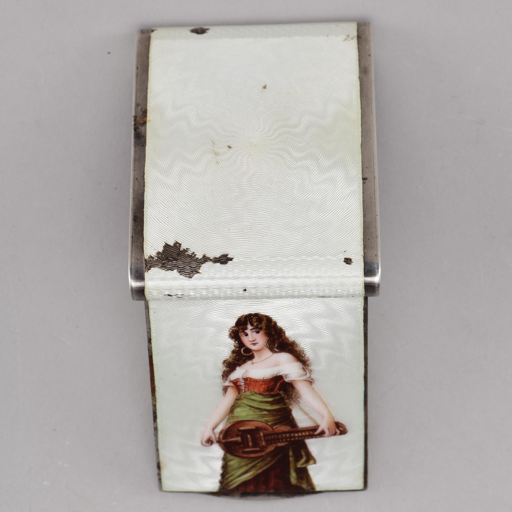 CIGARETTETUI, silver samt emalj, SG, Wien, Österrike-Ungern, 1900-talets första kvartal. Vikt ca123g.