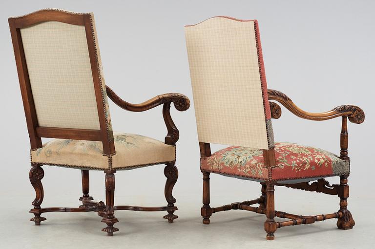 KARMSTOLAR, 2 st, Barockstil, omkring år 1900.
