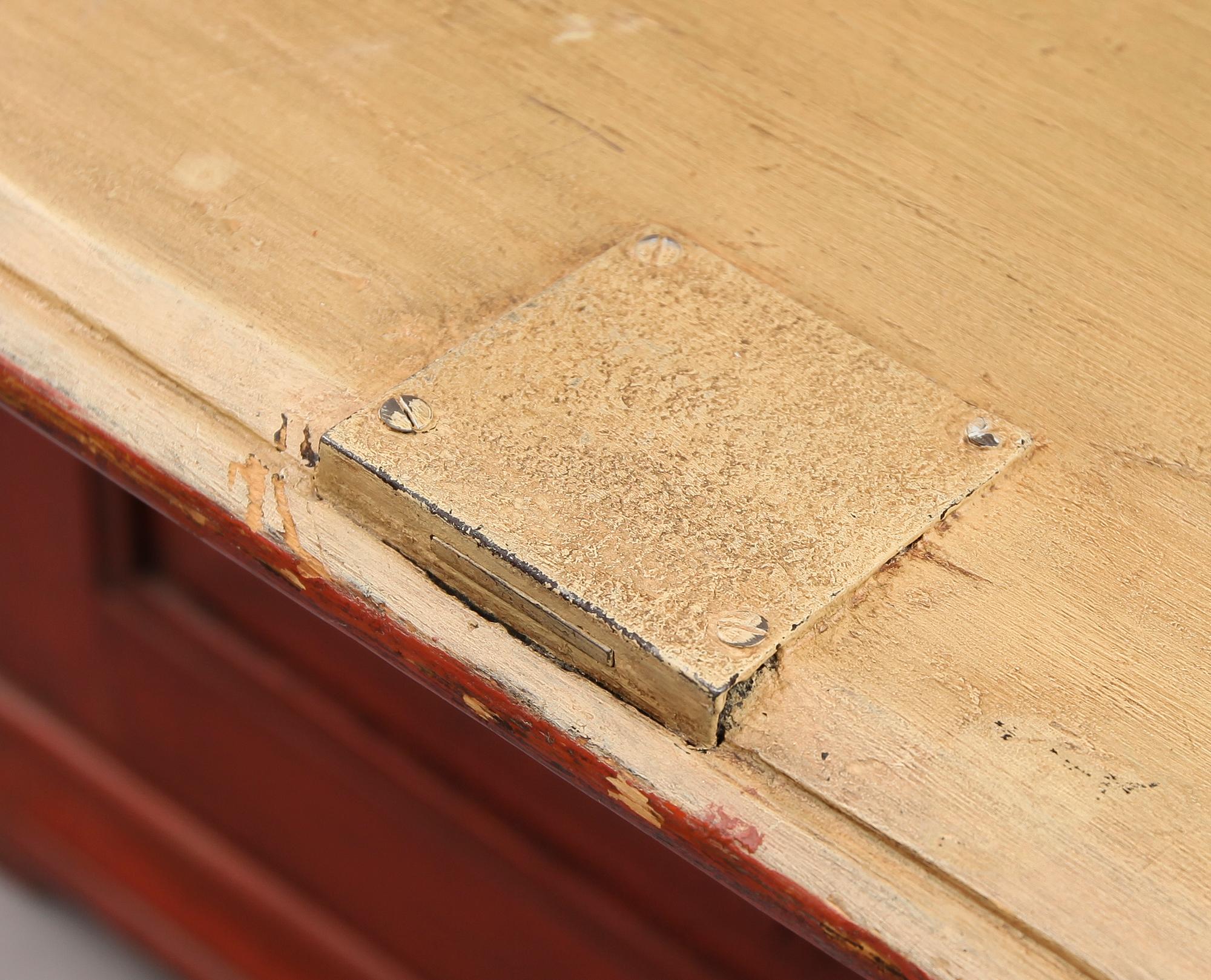 SKRIVSKÅP, allmoge, 1700-tal.