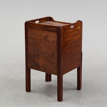 A mahogany bedside table, England, 19th century.