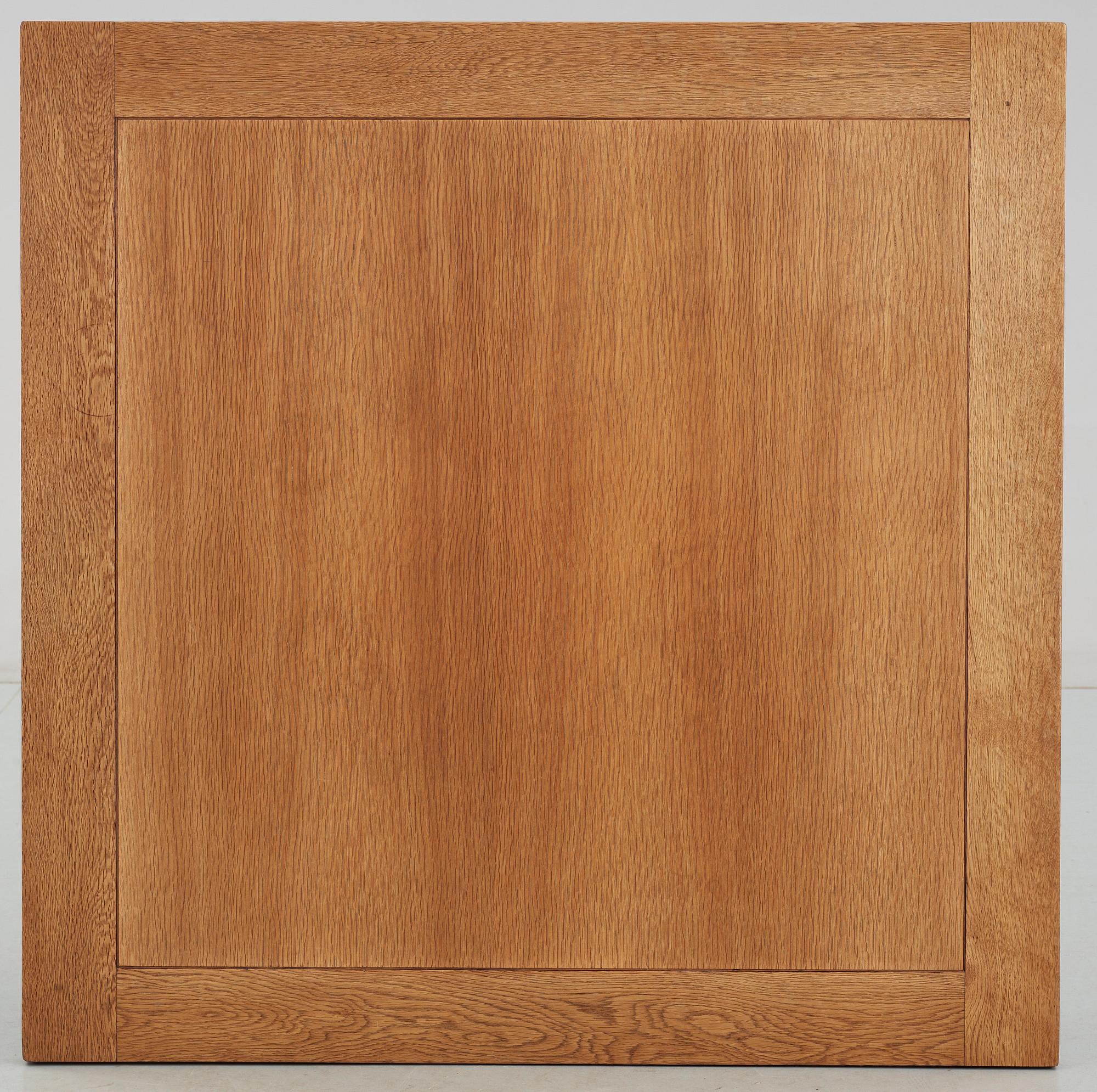 BORD MED PALLAR, 1+4st, Axel Thygesen, Interna, Sverige, 1960-tal.