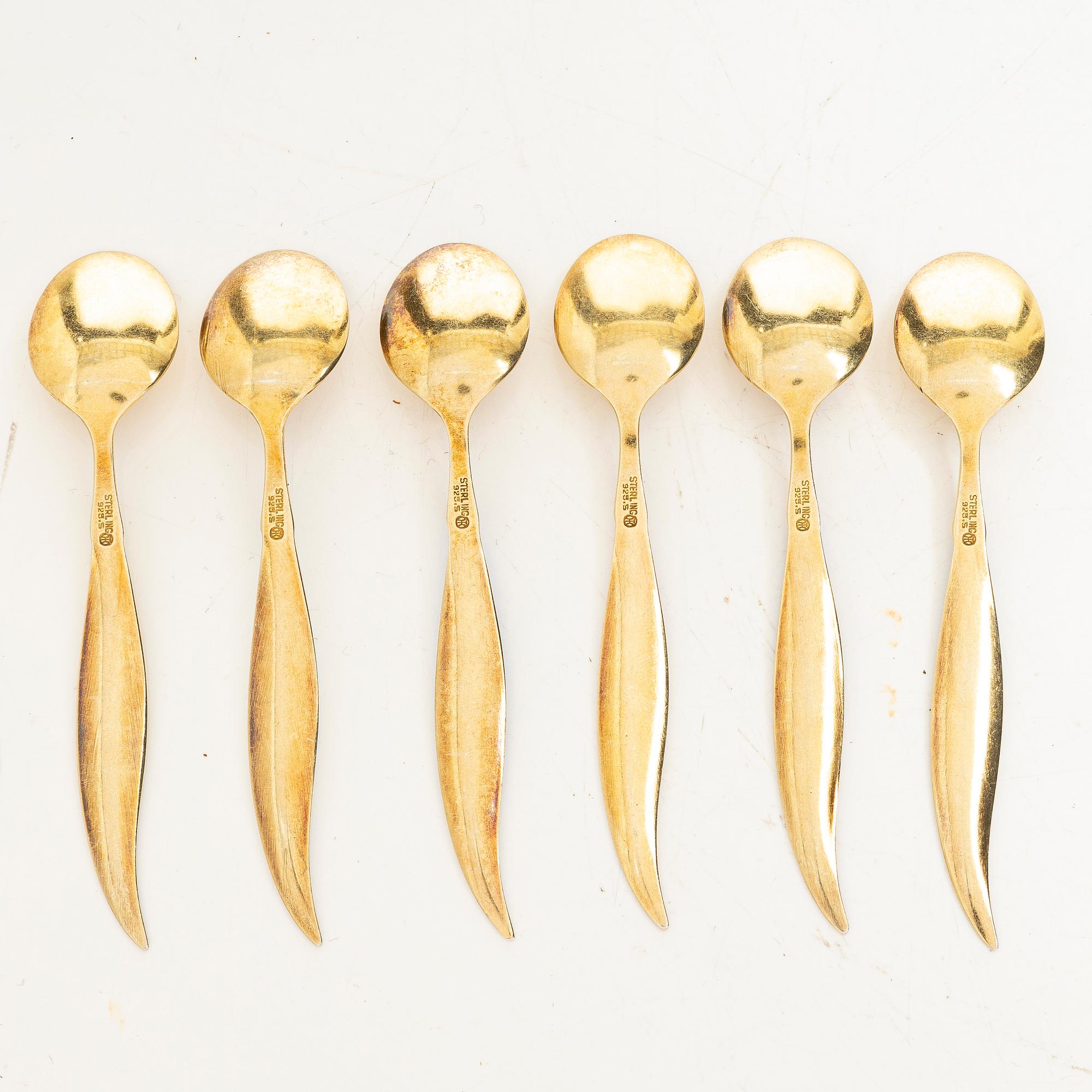 Mockaskedar, 6 st, förgyllt silver och emalj, Ottar Hval, Oslo, Norge, omkring 1900-talets mitt.