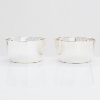 A pair of Italian sterling silver bowls, Greggio, Padua around 2010.