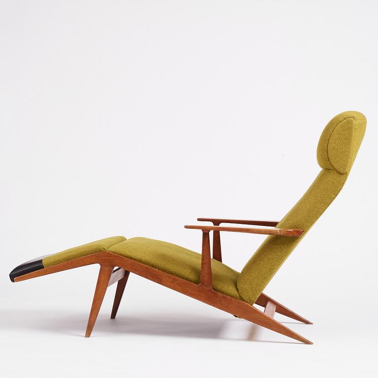 Svante Skogh, an easy chair, model no "231", Engen Möbler, Sweden 1950s.