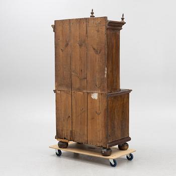 Cabinet, 18th/19th century.