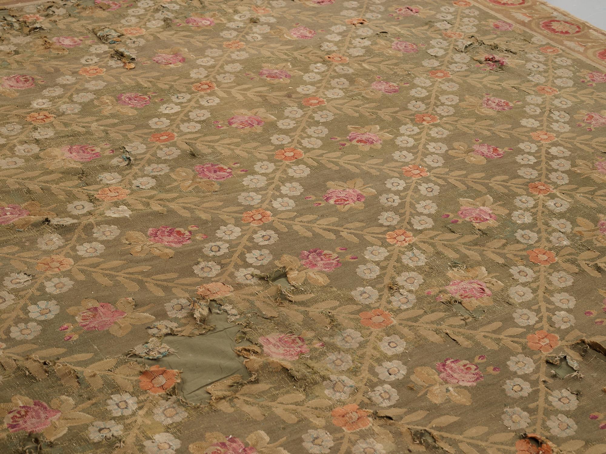 MATTO, tapestry weave, ca 561-564,5 x 354-360 cm, Aubusson, France the middle to the end of the 19th century.