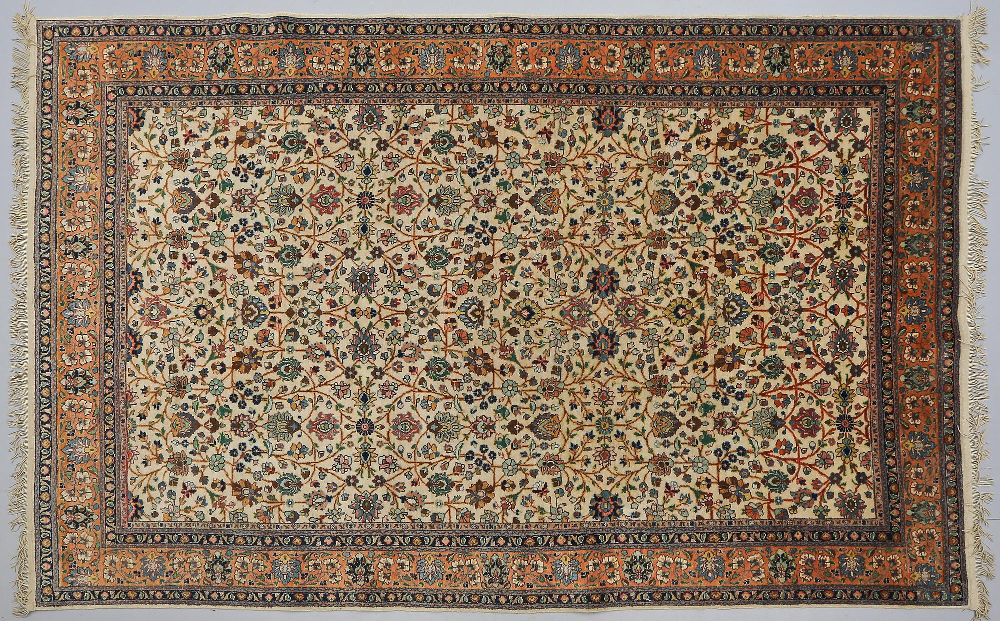 MATTA, troligen Täbris, old, 294 x 198 cm.