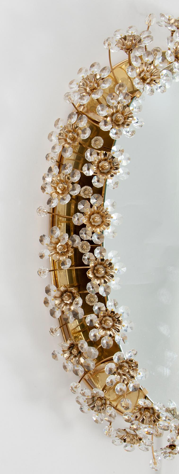 A lit mirror from Palwa (Palme & Walter), Germany, ca 1970.