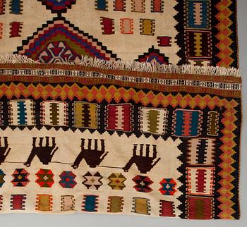 MATTO, Kelim. Noin 292x170 cm.