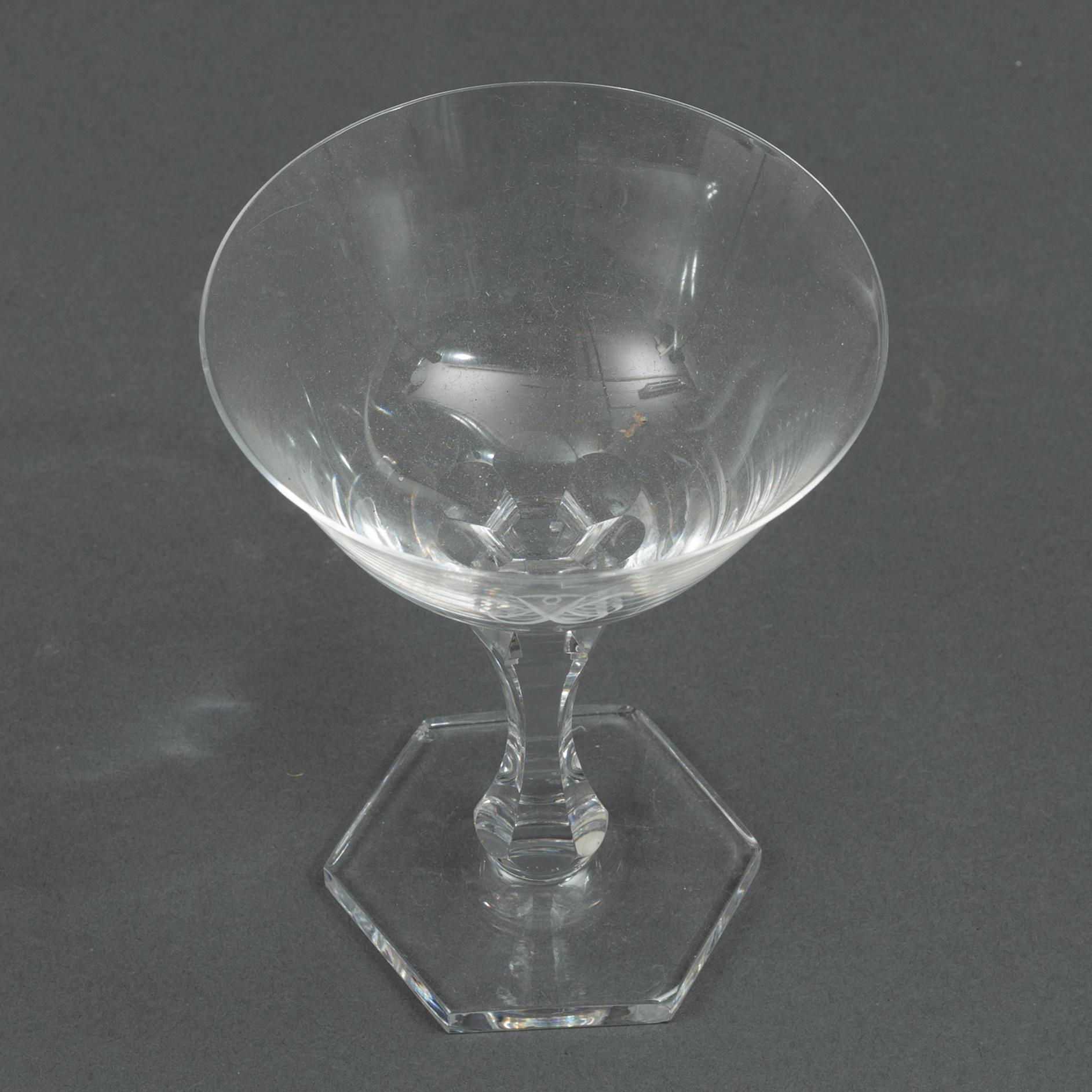 Elis Bergh, a 38-piece 'Gustaf Adolf' glass service, Kosta.