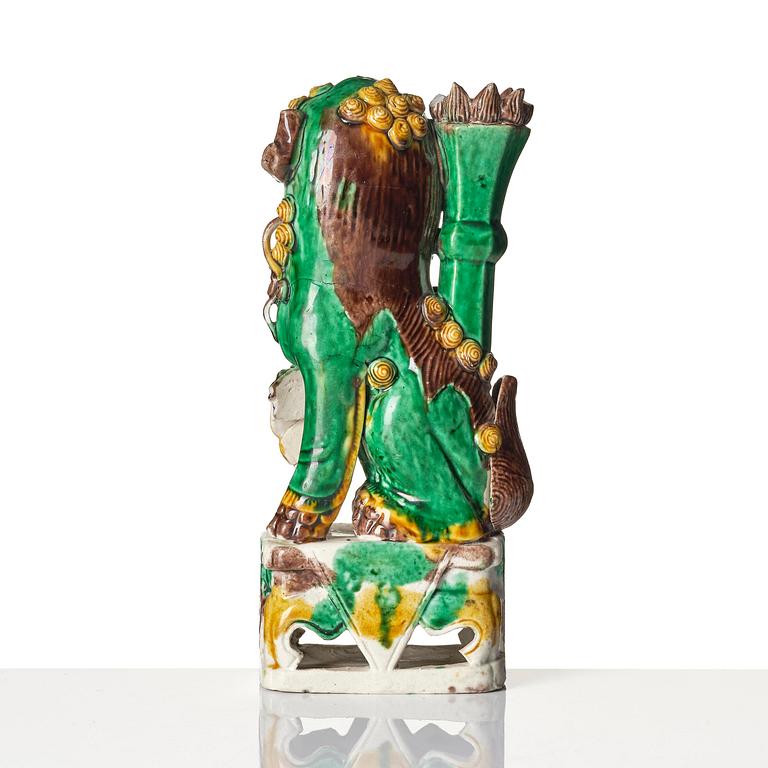 A group of sancai-glazed scholar's objects, Qing dynasty, Kangxi (1662-1722).