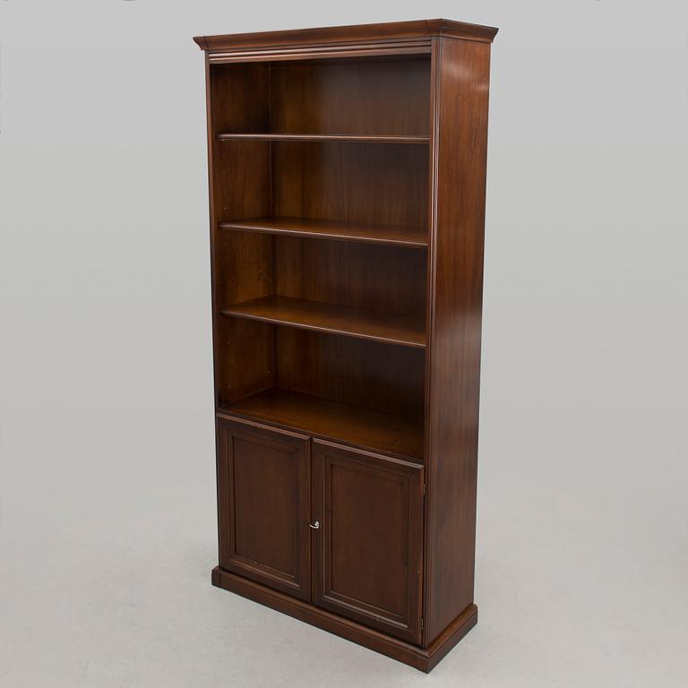 A 21st century book shelf for Selva Italy.
