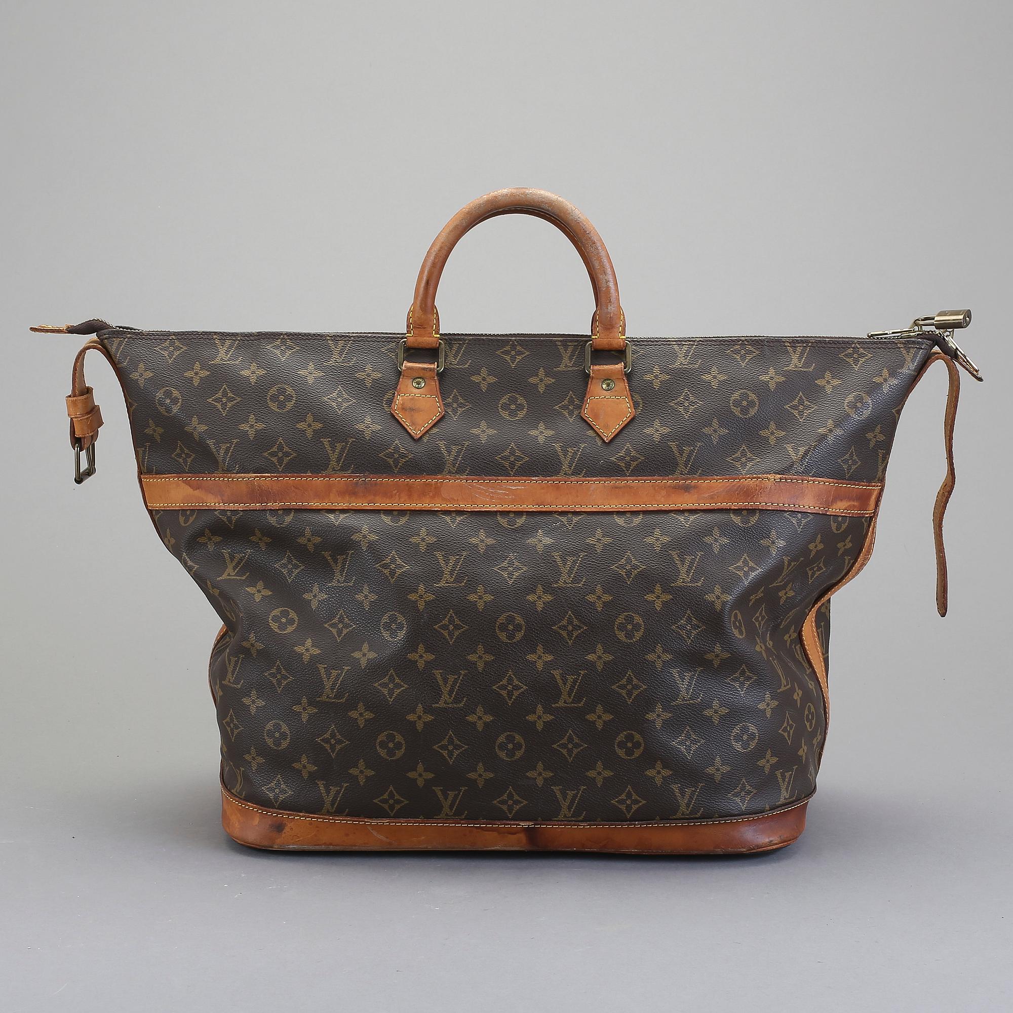 VÄSKA, "Cruiser 40", Louis Vuitton.