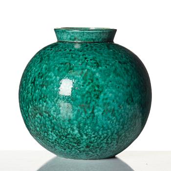 Wilhelm Kåge, an "Argenta"  stoneware vase, Gustavsberg 1938.