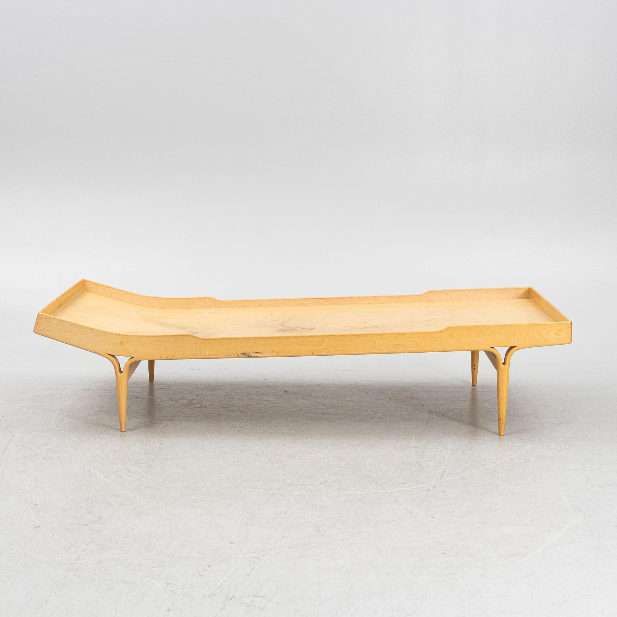 Bruno Mathsson, a model 'T 303 Berlin 60' daybed, Firma Karl Mathsson, Värnamo, dated 1968.