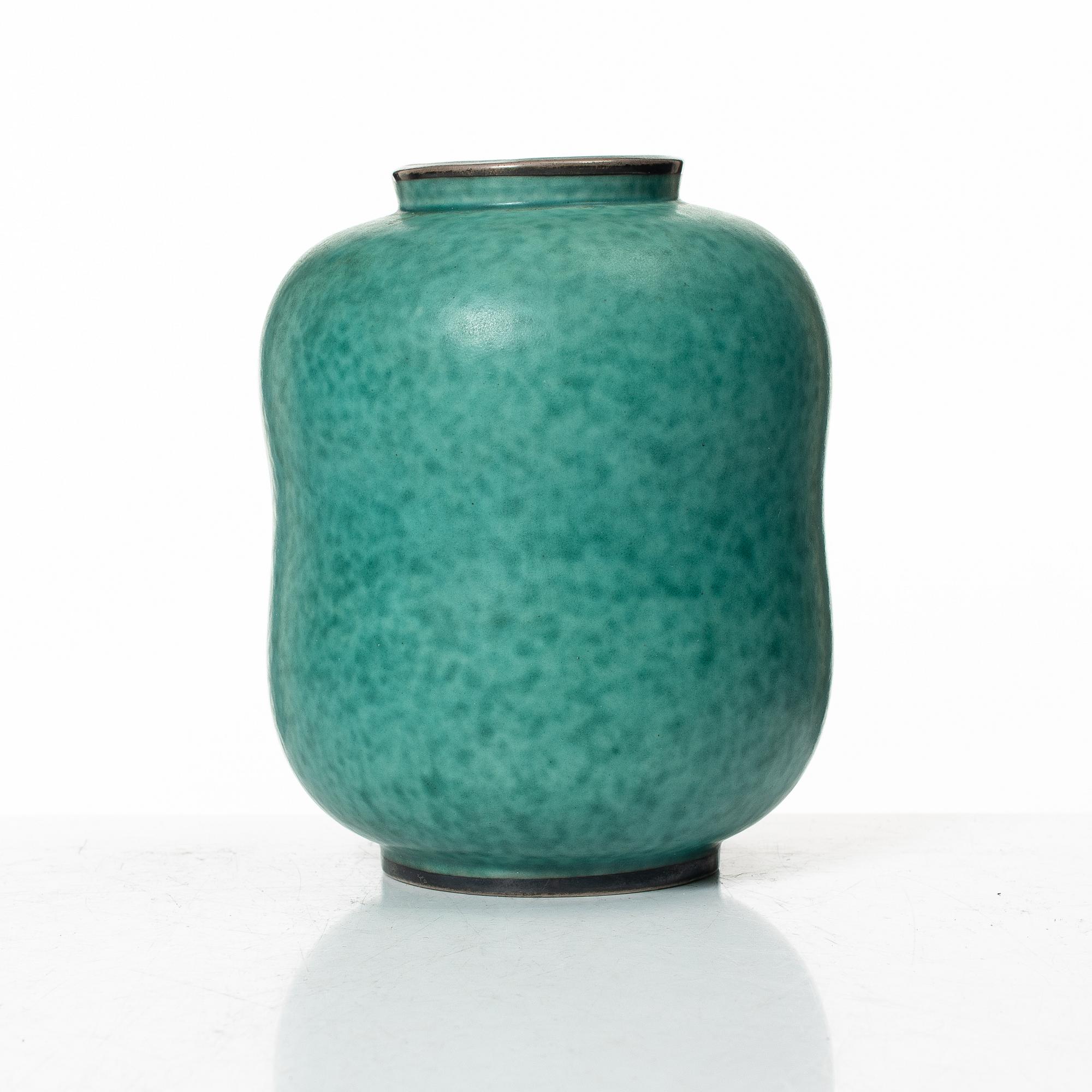 Wilhelm Kåge, Vase, "Argenta", Gustavsberg.