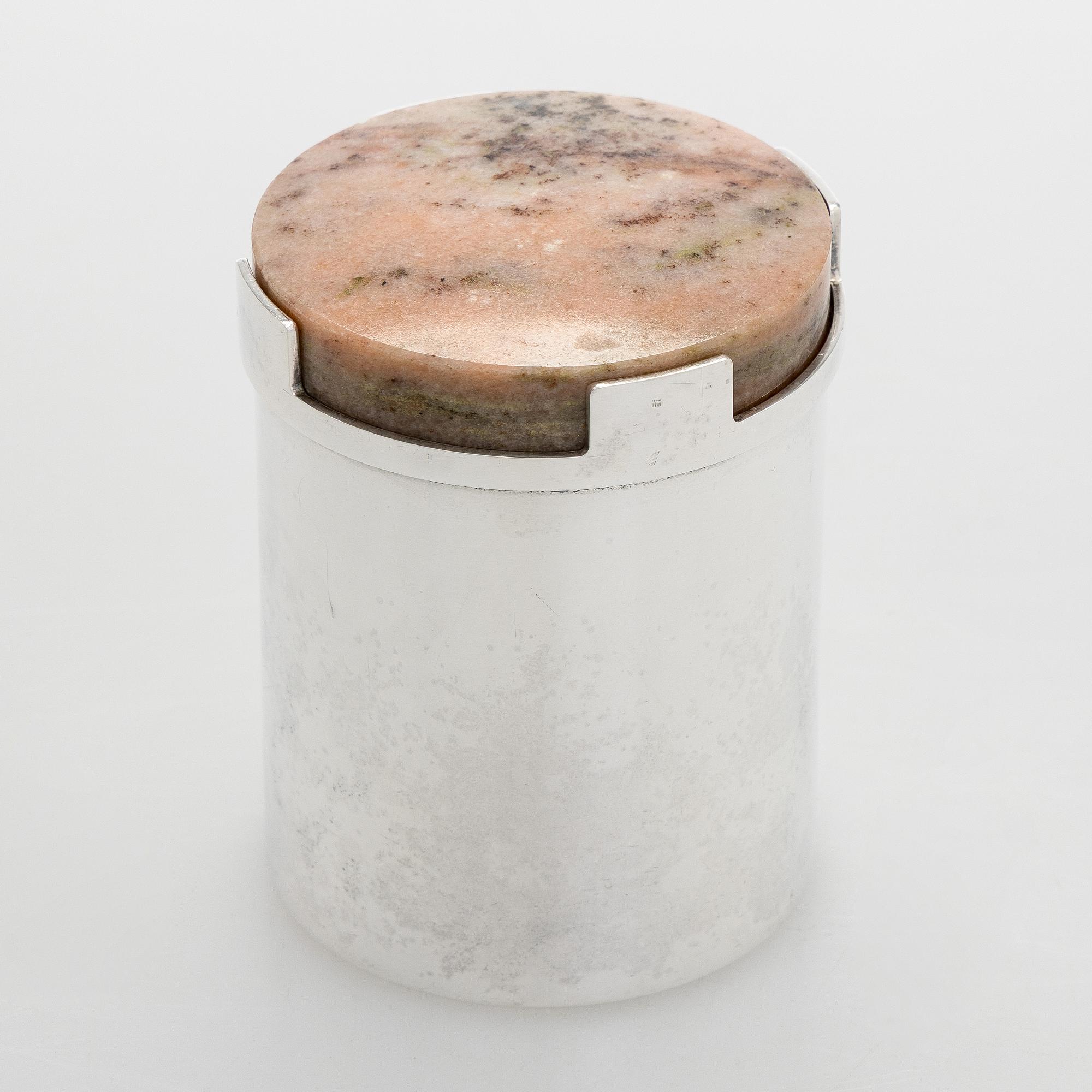Bertel Gardberg, a stone-lidded silver jar, Kultateollisuus, Turku 1966.