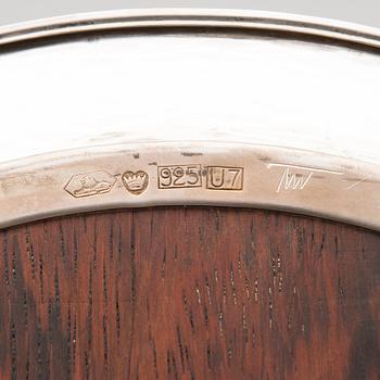 TAPIO WIRKKALA, fat, sterling silver och ädelträ, stämplat TW, Hopeakeskus, Tavastehus, 1973.