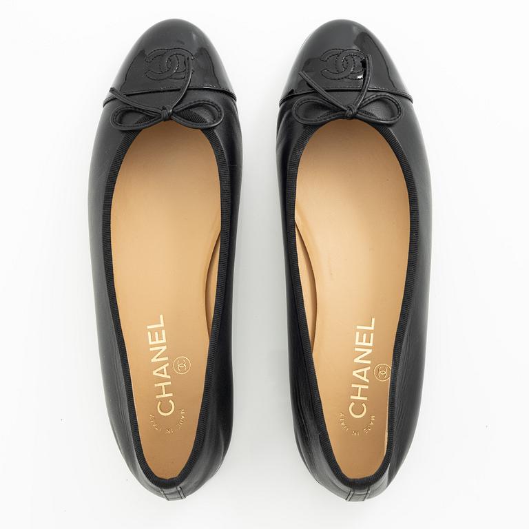 Chanel, ballet shoes, size 40.