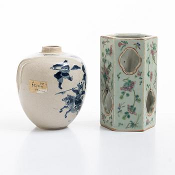 A group lot of Chinese porcelain, Qing dynasty 18/20th century.