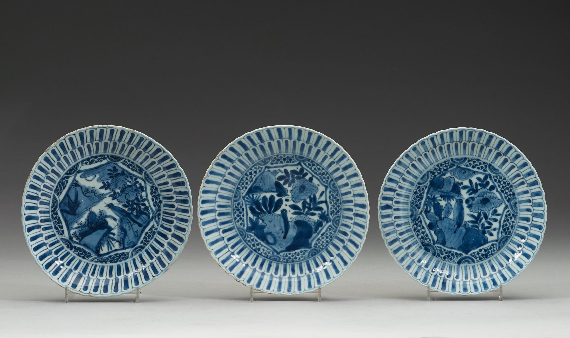A set of seven blue and white kraak dishes, Ming dynasty, Wanli (1572-1620).