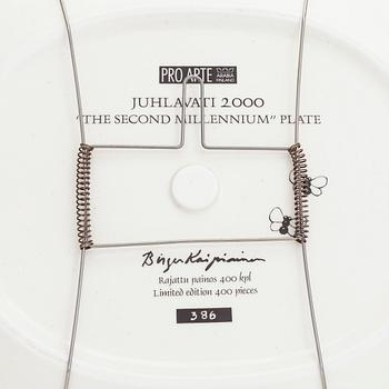 Birger Kaipiainen, fat, "Jubileumsfat 2000", 386/400. Pro Arte, Arabia.
