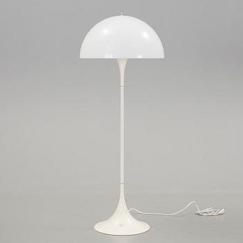 GOLVLAMPA, "Pantella", Verner Panton, 1900-talets andra hälft.