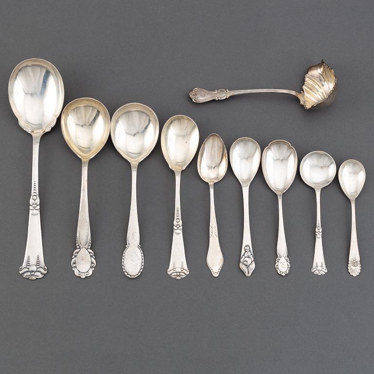 Silverbestick, varierande modeller. ca 67 delar, 1800-tal.