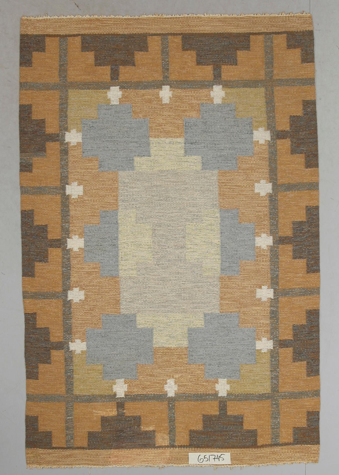 MATTA, rölakan, Ingegerd Silow, signerad IS. Ca 200 x 132 cm.