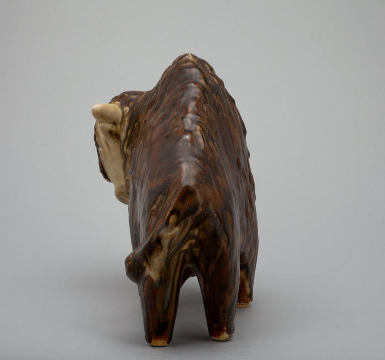 Taisto Kaasinen, KERAMIKSKULPTUR.
