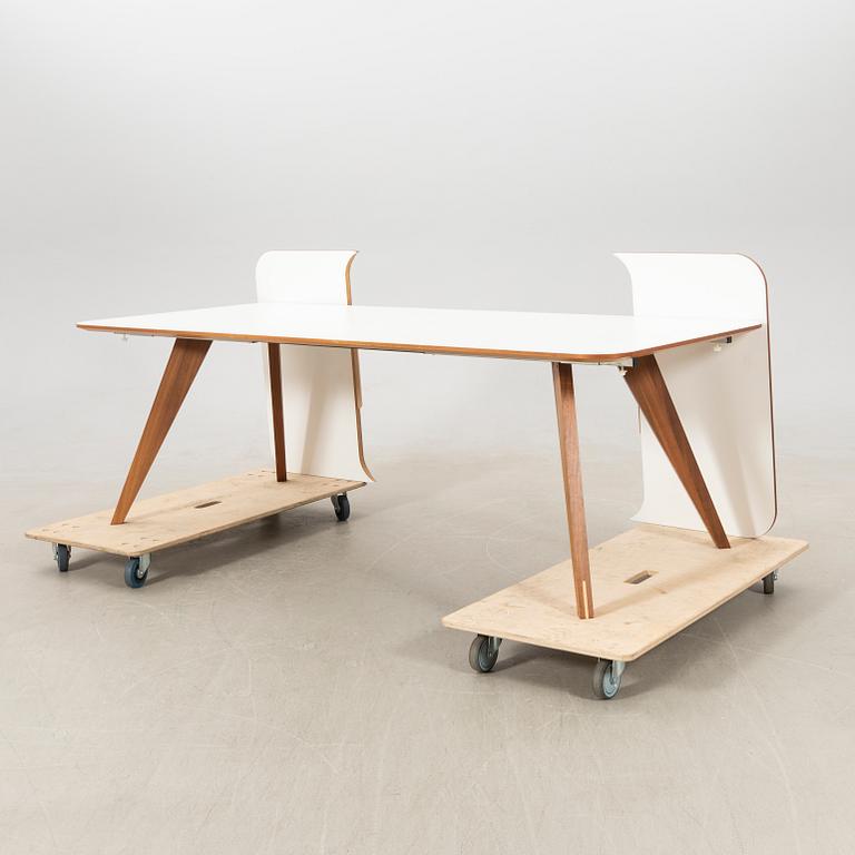 Michael H. Nielsen, bord, "New Mood" för Bolia 2000-tal.